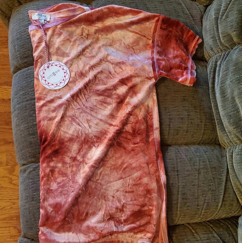Umgee velour top